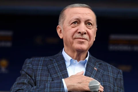 Tổng thống Thổ Nhĩ Kỳ Erdogan hủy vận động tranh cử vì lý do sức khỏe