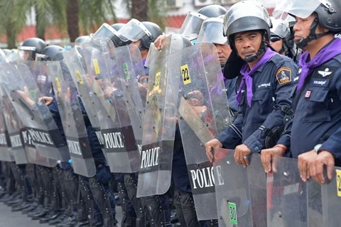 Chính phủ Thái Lan kêu gọi thủ lĩnh biểu tình đầu hàng 