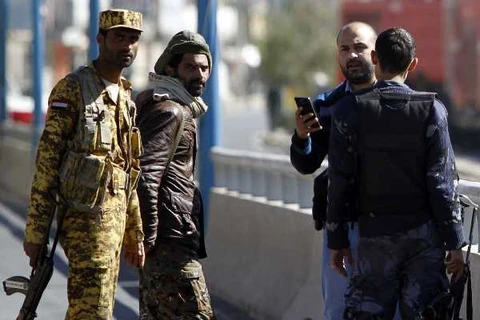 An ninh Yemen vô hiệu hóa 2 xe chở đầy bom ở thủ đô