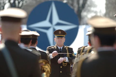 Đức phản đối trao quy chế thành viên NATO cho Ukraine