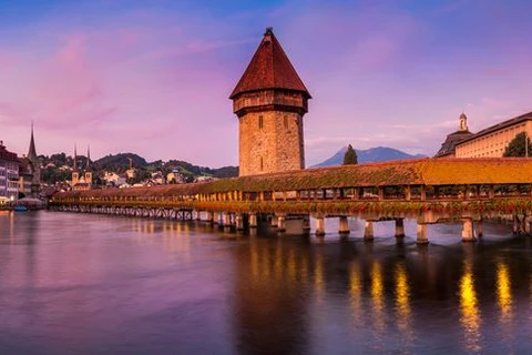 Cây cầu gỗ Chapel (Lucern, Thụy Sĩ). (Ảnh: wikipedia.org)