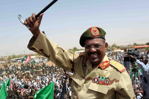 Ông Bashir đến thăm Trung Quốc để tham dự lễ kỷ niệm kết thúc Chiến tranh Thế giới thứ 2. (Ảnh: AFP)