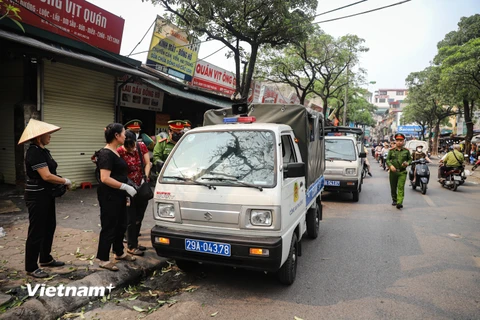 Hà Nội: Ra quân lập lại trật tự đô thị địa bàn các phường giáp ranh