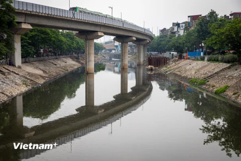 Hà Nội: Cận cảnh những con sông nội đô ô nhiễm sắp được 'hồi sinh'