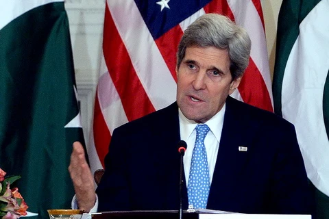 Ông Kerry cảnh báo Syria chậm tiêu hủy vũ khí hóa học 