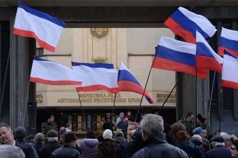 Hơn 65.000 người tuần hành ủng hộ Crimea sáp nhập Nga 