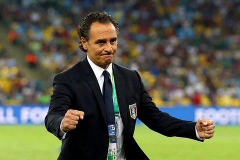 Huấn luyện viên tuyển Italy chỉ trích FIFA sau chiến thắng