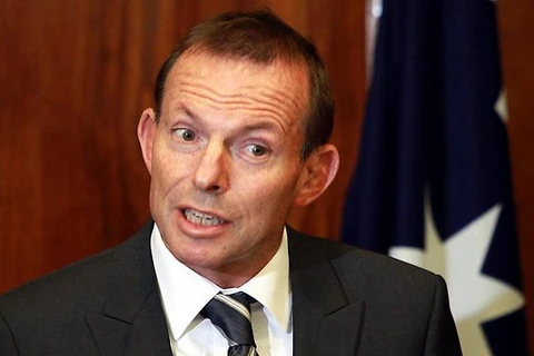 Thủ tướng Australia: Vẫn còn xác người tại điểm rơi MH17