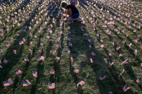 Người Mỹ tưởng niệm 13 năm xảy ra vụ khủng bố 11/9