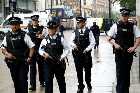 Thêm một số nghi can khủng bố bị bắt giữ ở thủ đô London
