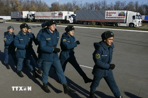 NATO: Nga tăng binh sĩ và trang thiết bị dọc biên giới Ukraine 