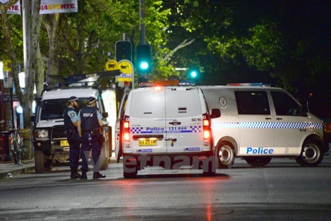 Cảnh sát tấn công quán càphê ở Sydney để giải cứu con tin