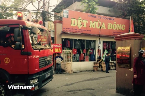 Hà Nội: Cháy tại Công ty cổ phần Dệt Mùa đông ở quận Thanh Xuân