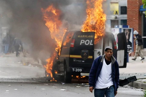 Toàn cảnh vụ bạo loạn ở Baltimore vì thanh niên da màu thiệt mạng