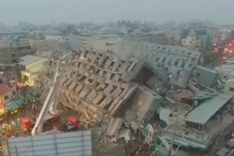 Động đất 6,7 độ ​Richter ở Đài Loan làm nhiều tòa nhà đổ sụp