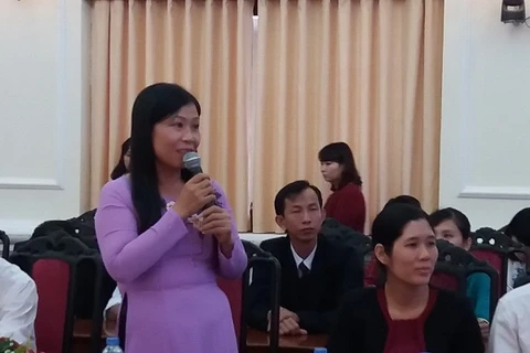 Cô Nguyễn Thị Bích Thủy chia sẻ tại buổi gặp mặt lãnh đạo Bộ Giáo dục và Đào tạo. (|Ảnh: Phạm Mai/Vietnam+)