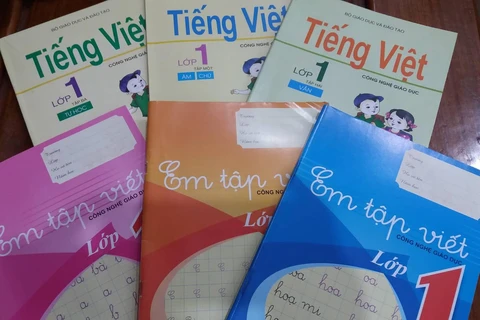 Sách Tiếng Việt lớp 1 công nghệ giáo dục. (Ảnh: Phạm Mai/Vietnam+)