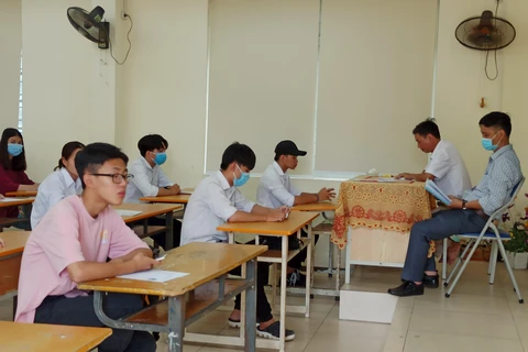 Học sinh dự thi Tốt nghiệp Trung học phổ thông năm 2020. (Ảnh: Phạm Mai/Vietnam+)