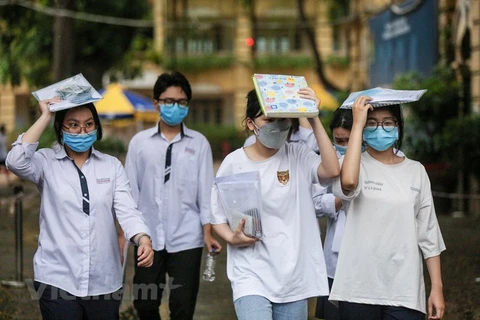 Thí sinh dự thi Tốt nghiệp Trung học phổ thông 2021. (Ảnh: Minh Sơn/Vietnam+)