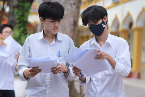 Thí sinh Hà Nội dự thi Tốt nghiệp trung học phổ thông ở Hà Nội. (Ảnh: Hoài Nam/Vietnam+)