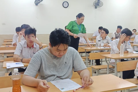 Thí sinh dự thi Tốt nghiệp Trung học phổ thông năm 2023. (Ảnh: Phạm Mai/Vietnam+)