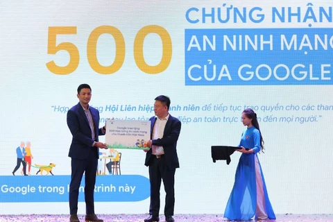 Google trao tặng 500 suất Học bổng An ninh mạng cho thanh niên Việt Nam. (Ảnh: PV/Vietnam+)