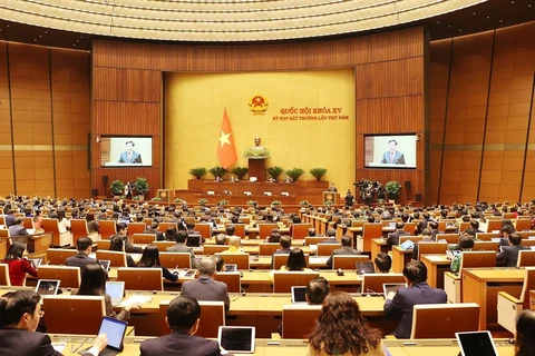 Quốc hội làm việc tại phiên họp bất thường lần thứ 5, Quốc hội khóa XV. (Ảnh: TTXVN)