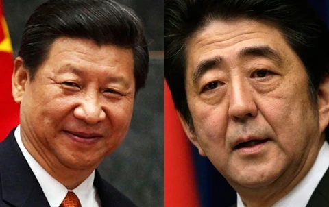 Chủ tịch Trung Quốc Tập Cận Bình (trái) và Thủ tướng Nhật Bản Shinzo Abe (Nguồn: AsiaNews)
