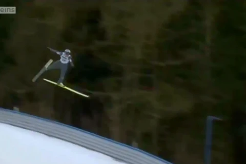 Video tai nạn kinh hoàng của nhà vô địch Olympic