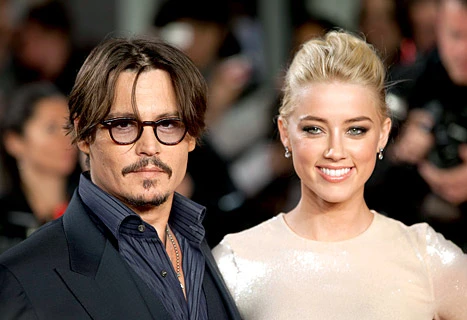 Johnny Depp sắp cưới người đẹp lưỡng tính Amber Heard