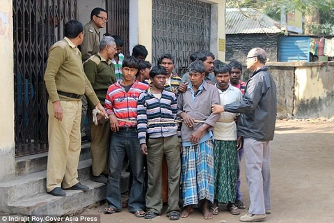 Ấn Độ: Trừng phạt bằng hiếp dâm vì "tội" yêu trai làng khác