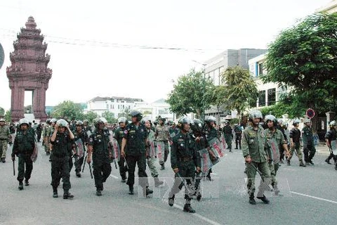 An ninh Campuchia triển khai gìn giữ trật tự ở thủ đô Phnom Penh (Nguồn: TTXVN)