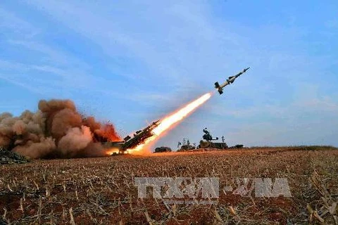 Một vụ bắn đạo pháo của Triều Tiên (Ảnh minh họa: AFP/.TTXVN)