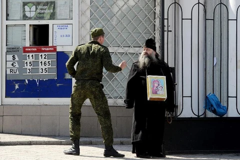 Vụ Crimea: “Nga trả giá đắt về kinh tế cho quyết định chính trị”