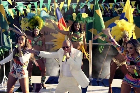 [Video] J-Lo, Pitbull lắc hông cuồng nhiệt trong MV "We Are One"