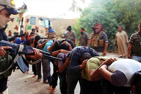 Iraq: Putin ủng hộ cuộc chiến chống ISIL, LHQ phản đối không kích