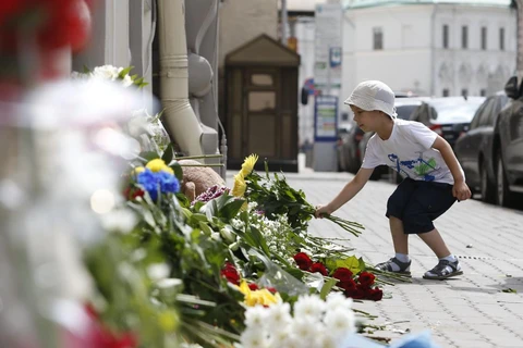 Ngoại trưởng Nga-Mỹ điện đàm về Ukraine và tai nạn máy bay MH17