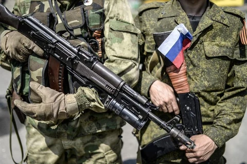 Mỹ cáo buộc Nga tập trung 15.000 quân dọc biên giới Ukraine 
