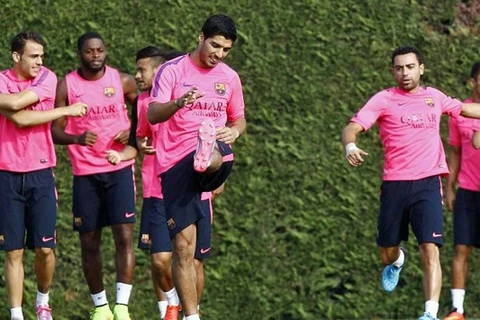Báo chí Barcelona lên án CAS không giảm án cho Luis Suarez