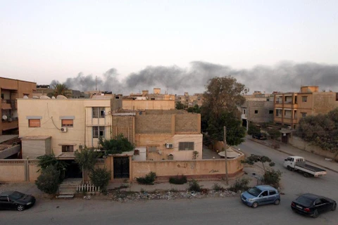 Quan chức Mỹ: "Ai Cập, UAE đã thực hiện các vụ không kích Tripoli"