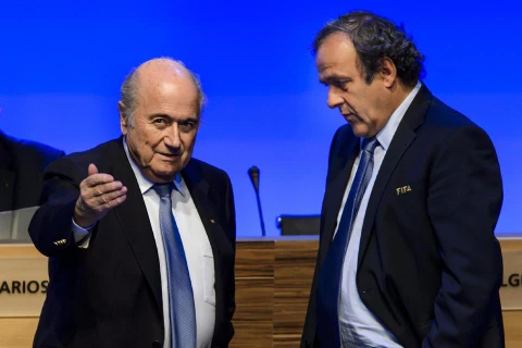 Platini không tranh ghế với Blatter, nhưng cũng không ủng hộ