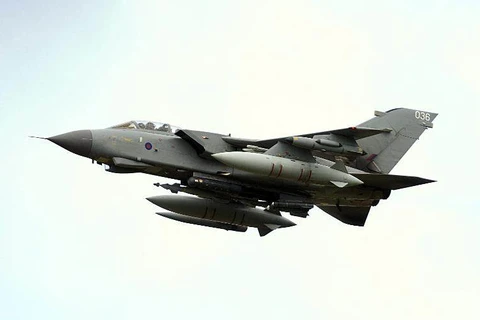 Hạ viện Anh cho phép không kích IS trên lãnh thổ Iraq 