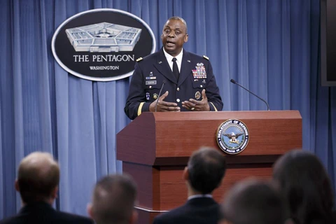 Tướng Mỹ: Không kích đã làm giảm đà tiến công của IS
