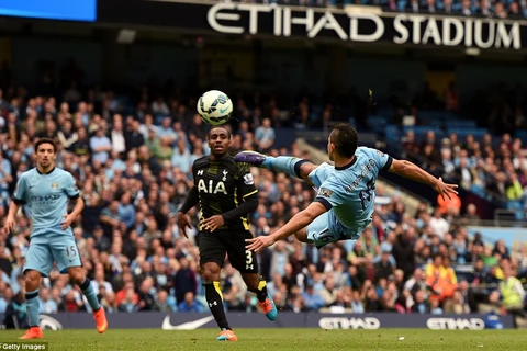 Aguero ghi cả 4 bàn giúp Man City "hủy diệt" Tottenham