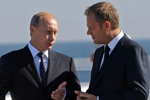 Cựu Ngoại trưởng Ba Lan cáo buộc Nga từng muốn "chia Ukraine"
