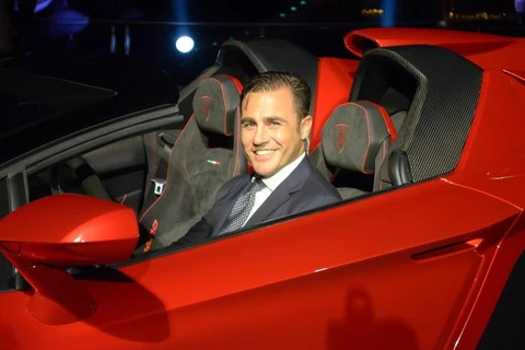 Cựu danh thủ Cannavaro bị cảnh sát Italy điều tra gian lận thuế