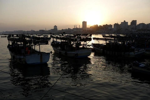 Israel nổ súng vào tàu của ngư dân Palestine ngoài khơi Gaza
