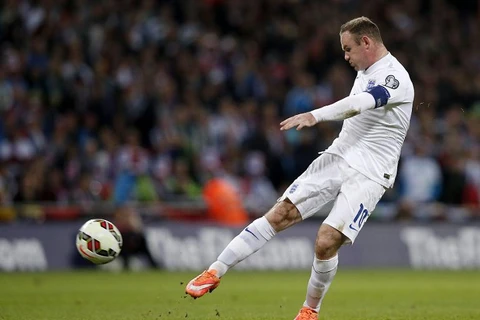 Euro 2016: Rooney-Welbeck ghi bàn, Nga gây thất vọng