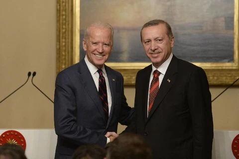 Mỹ, Thổ Nhĩ Kỳ bàn kế hoạch "lật đổ" Tổng thống Syria Assad