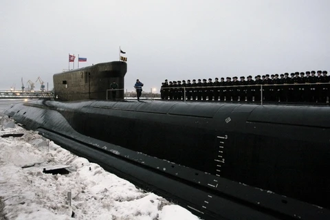 Tàu ngầm nguyên tử Nga bắn thử tên lửa liên lục địa Bulava 